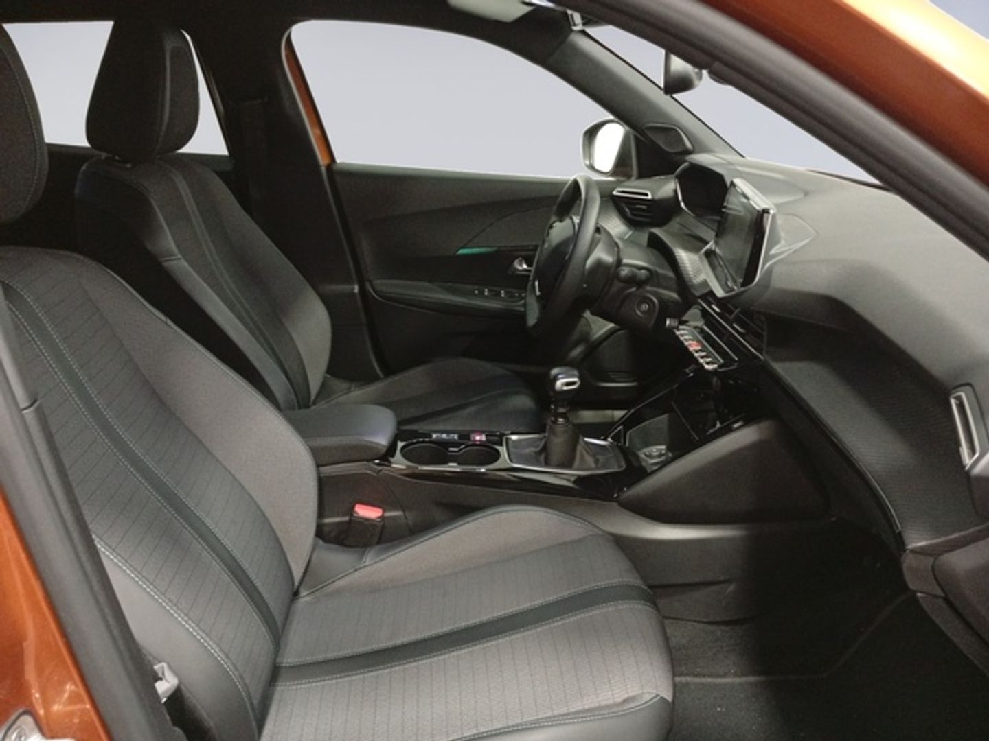 Peugeot 2008 PureTech 130 S&S Allure 96 kW (130 CV)