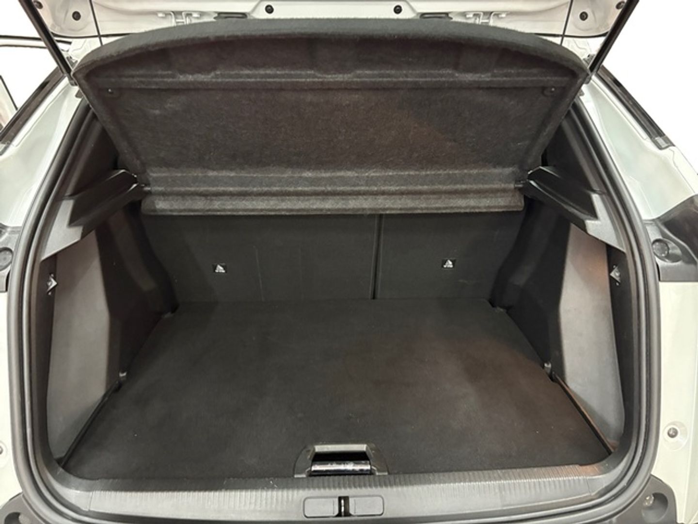 Peugeot 2008 Active Pack S&S PureTech 96 kW (130 CV)