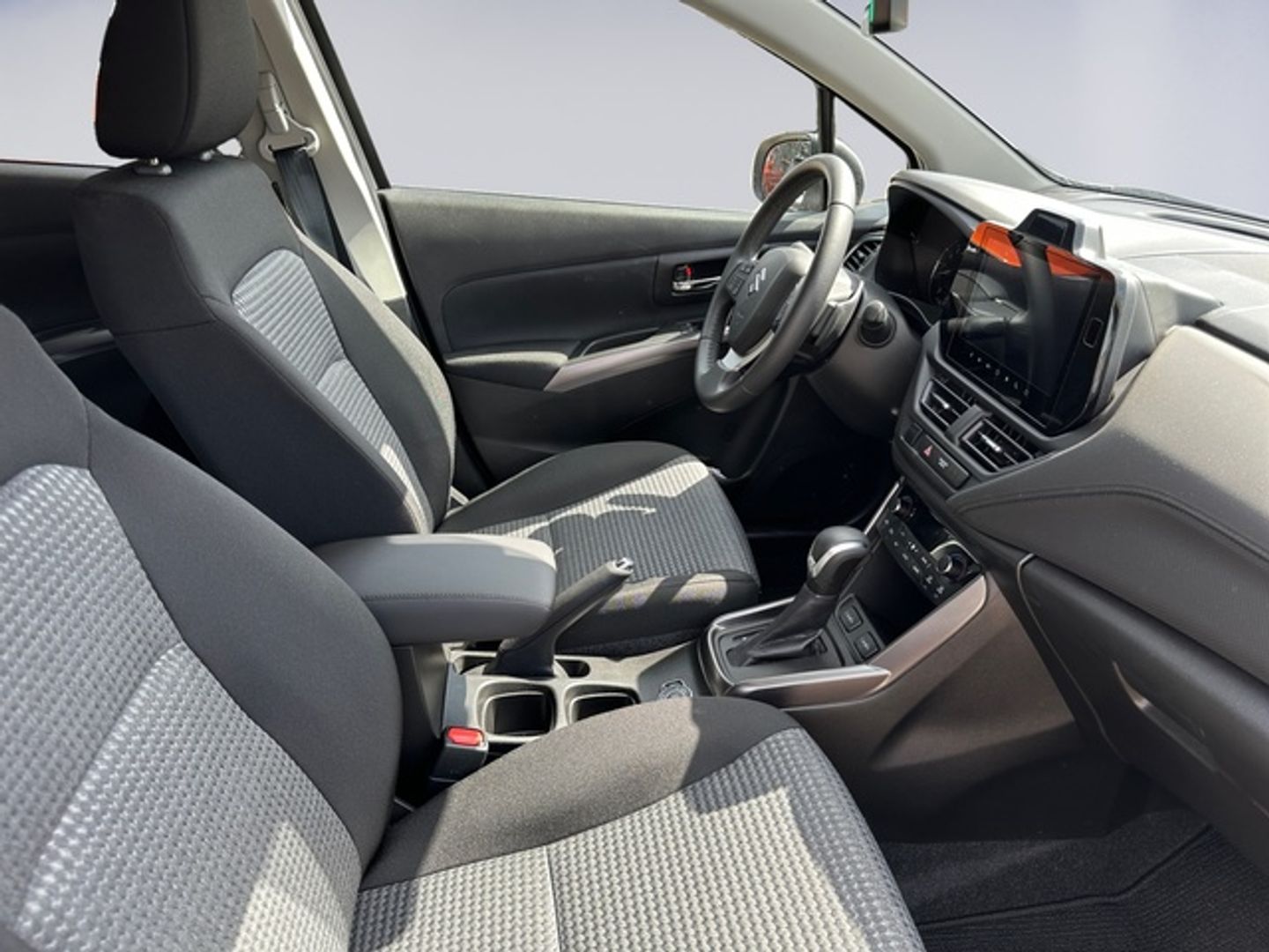 Suzuki S-Cross 1.5 Hybrid S2 Strong Auto 85 kW (116 CV)