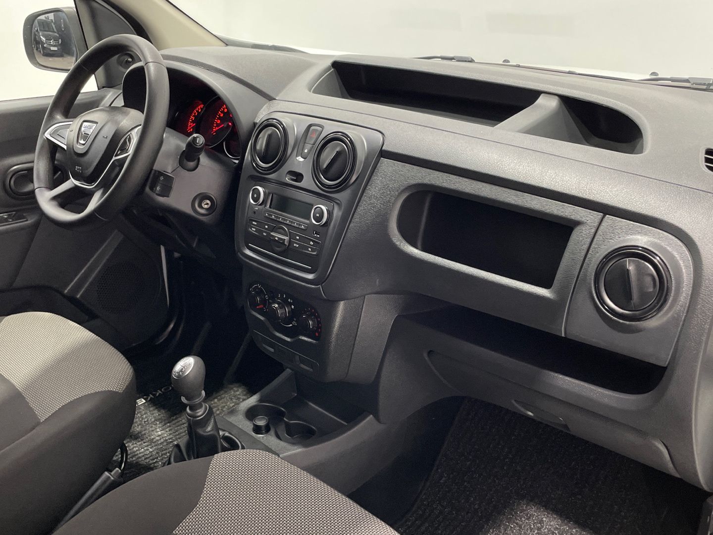 Dacia Dokker Essential Blue dCi 70 kW (95 CV)