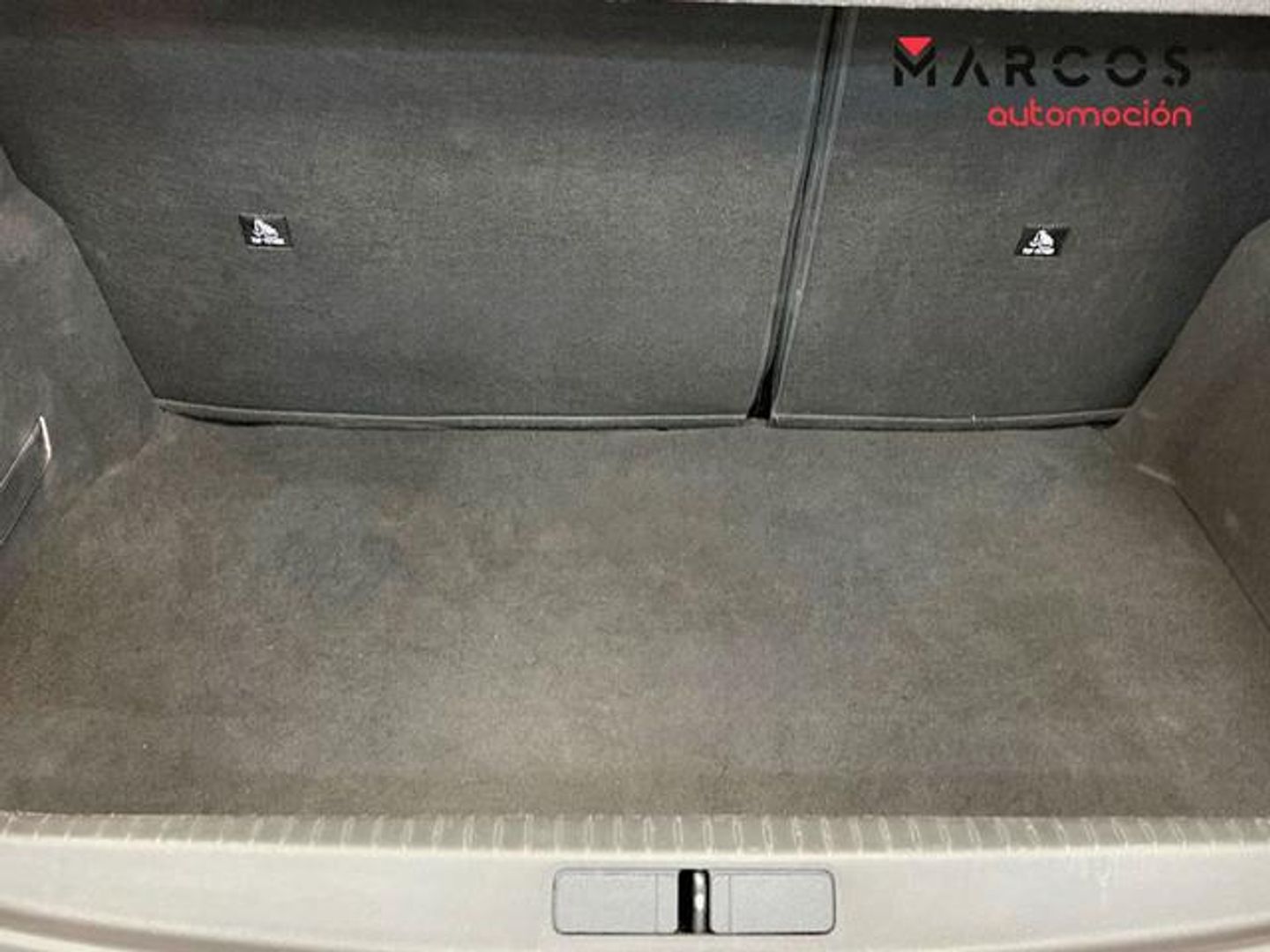 Peugeot 208 PureTech 100 Allure 75 kW (100 CV)