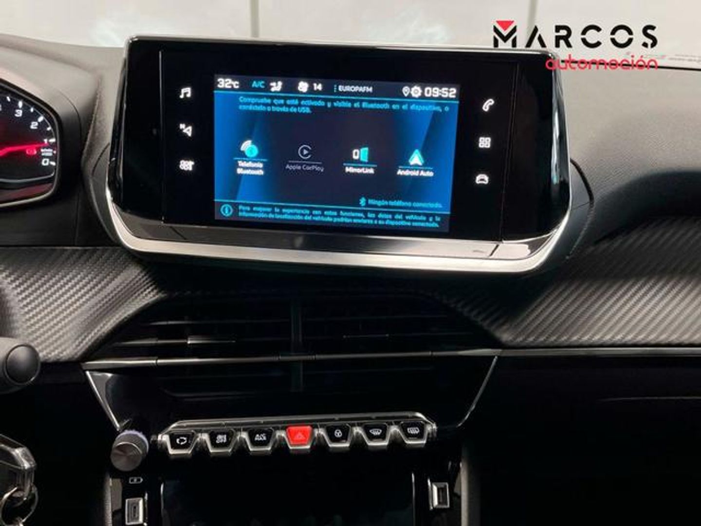 Peugeot 208 PureTech 100 Allure 75 kW (100 CV)