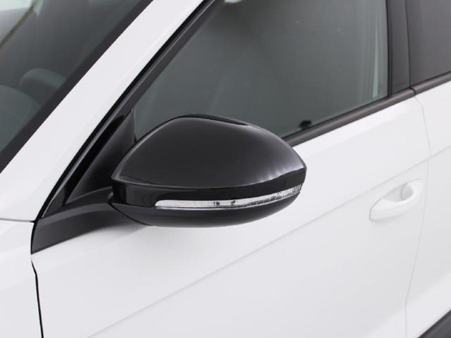 Volkswagen T-Roc Dark Line 2.0 TDI 4Motion 110 kW (150 CV) DSG