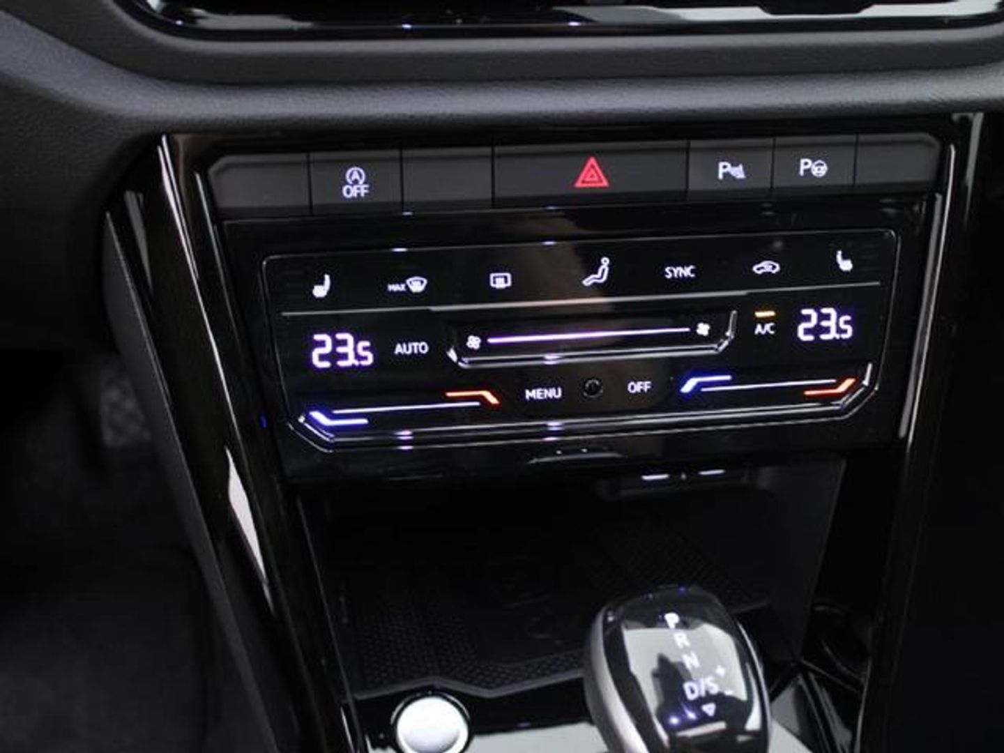 Volkswagen T-Roc Dark Line 2.0 TDI 4Motion 110 kW (150 CV) DSG