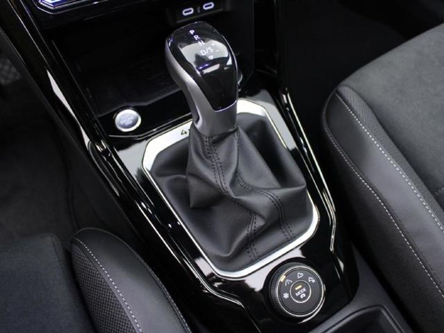 Volkswagen T-Roc Dark Line 2.0 TDI 4Motion 110 kW (150 CV) DSG