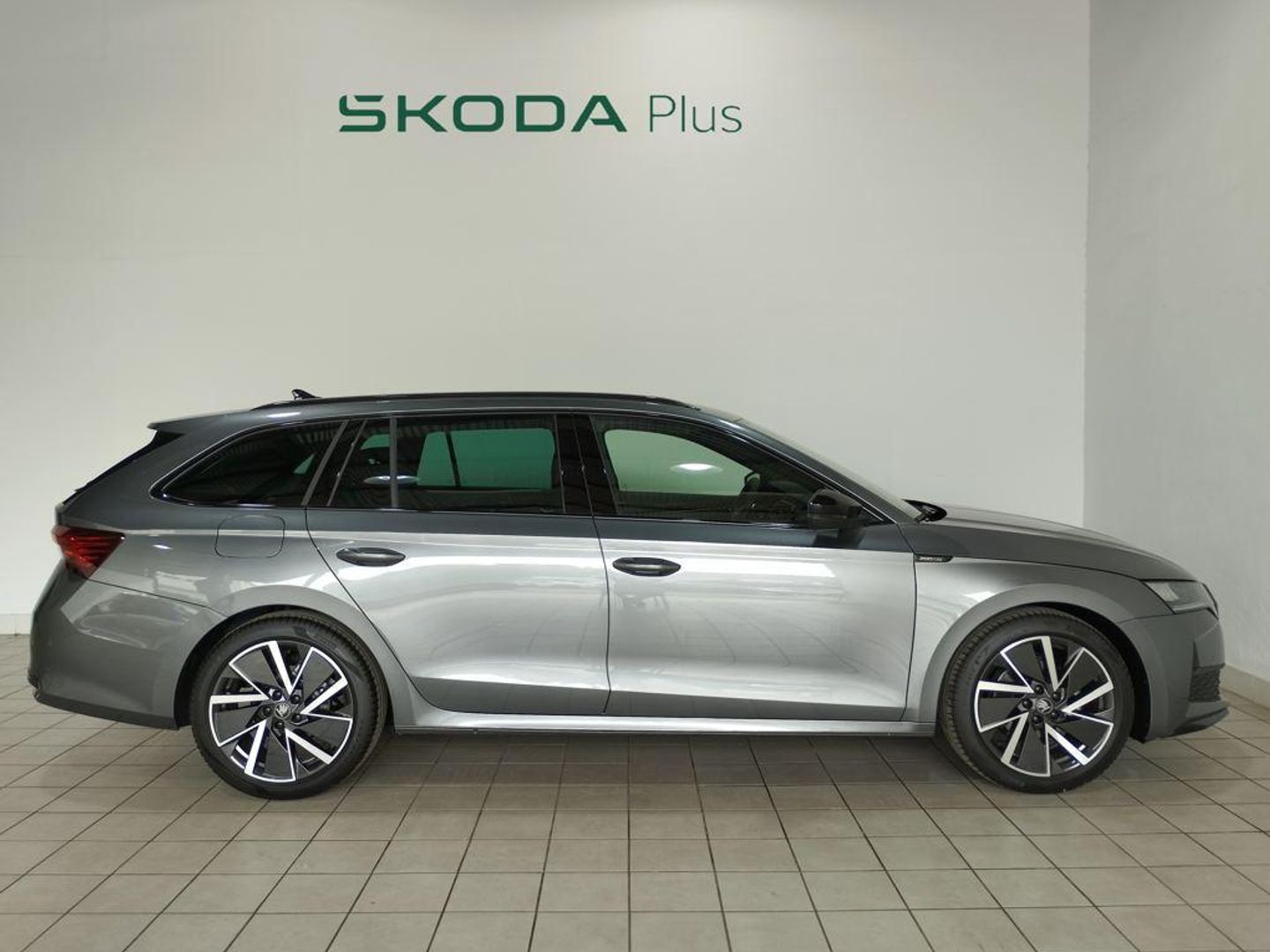 Skoda Octavia Combi 1.5 TSI m-HEV Sportline DSG 110 kW (150 CV)