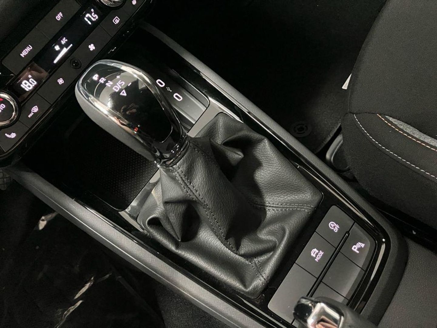 Skoda Kamiq 1.0 TSI Selection DSG 85 kW (115 CV)