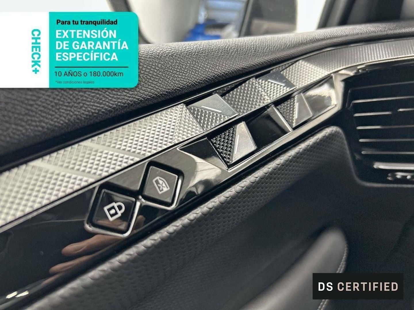DS DS4 PureTech 130 Trocadero Auto 96 kW (130 CV)