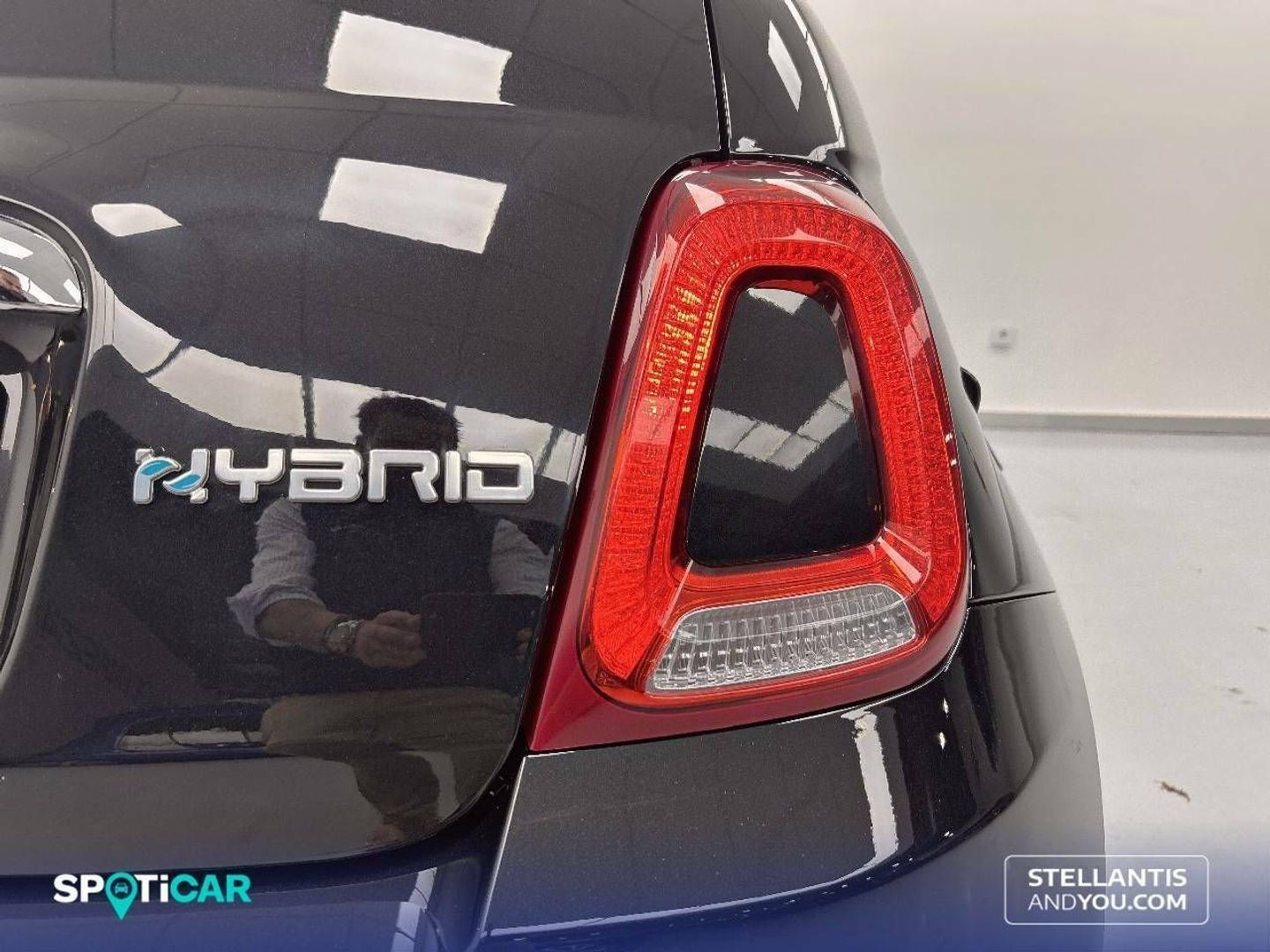 Fiat 500 1.0 Hybrid Dolcevita 51 kW (70 CV)