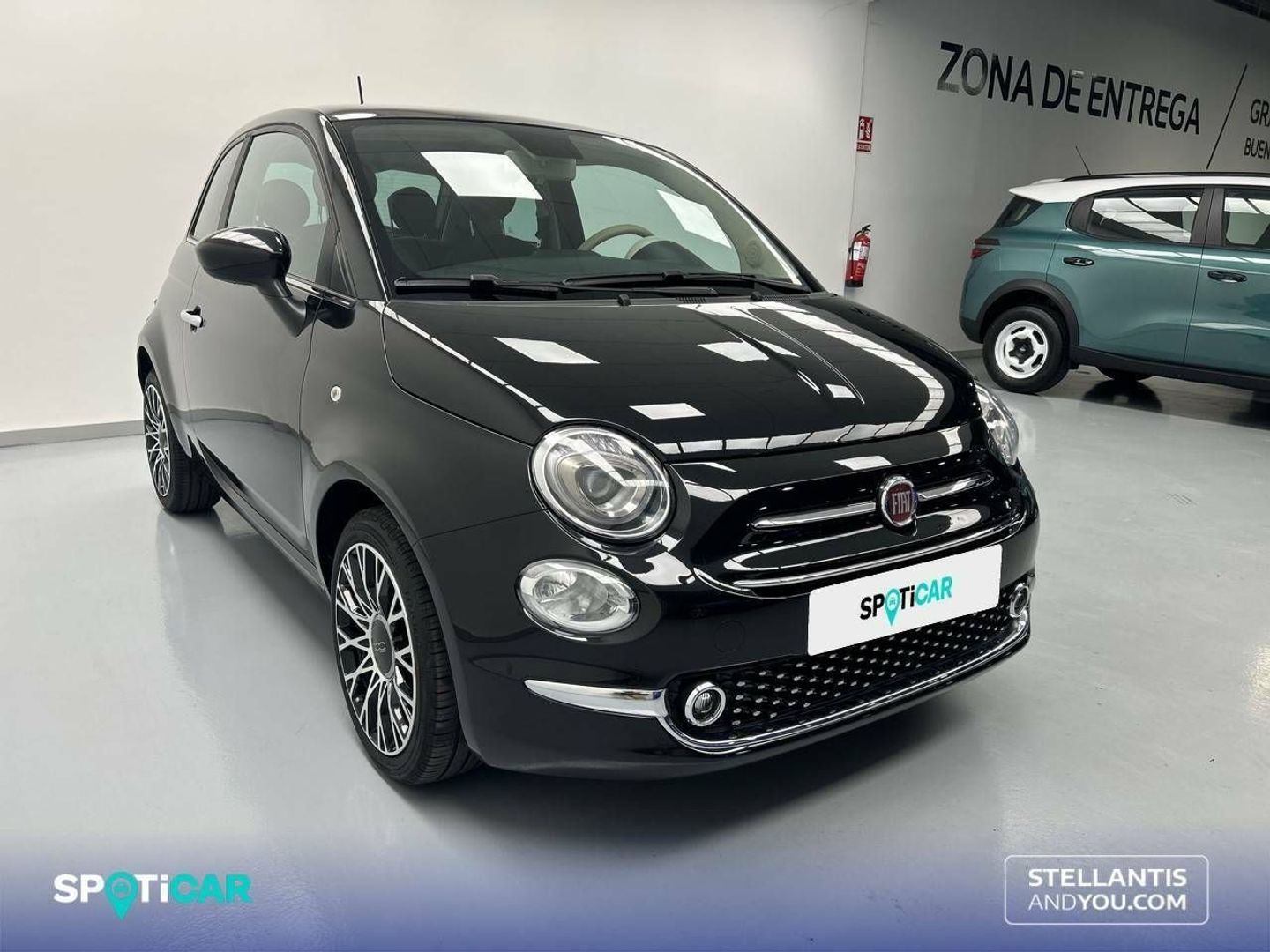 Fiat 500 1.0 Hybrid Dolcevita 51 kW (70 CV)