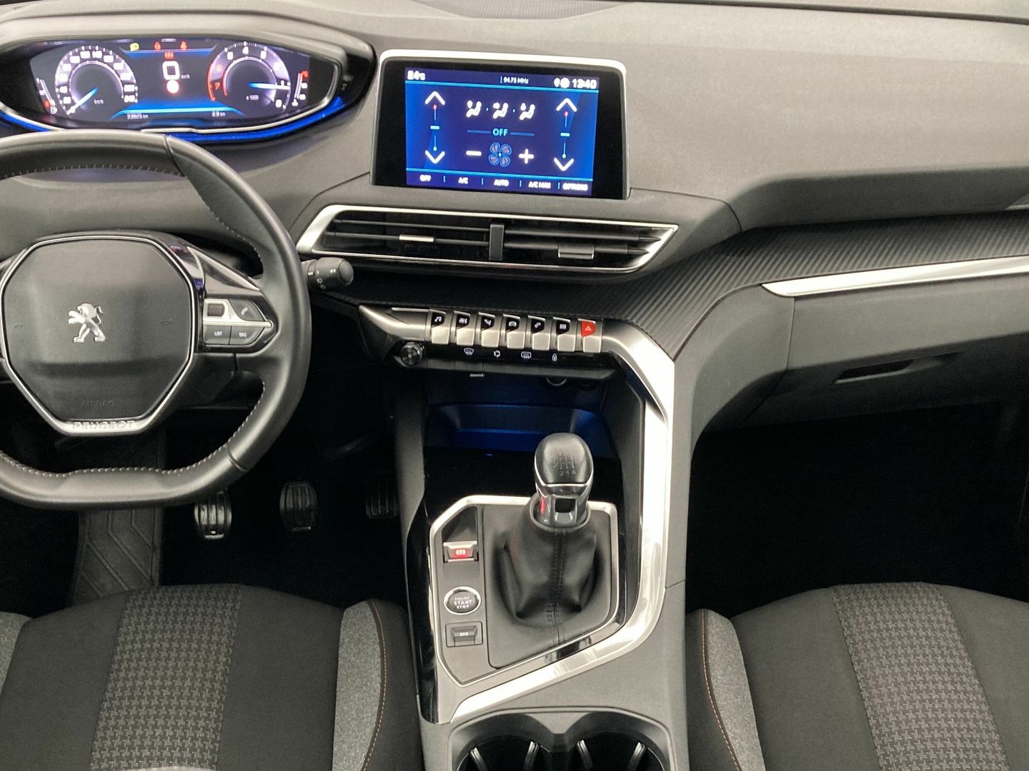 Peugeot 3008 PureTech 130 S&S Active Pack 96 kW (130 CV)