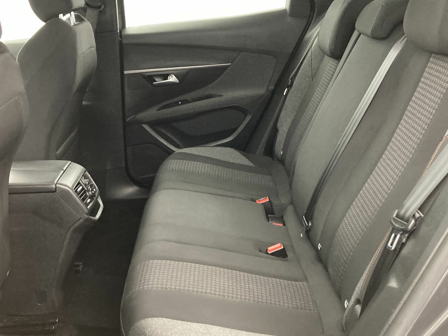 Peugeot 3008 PureTech 130 S&S Active Pack 96 kW (130 CV)
