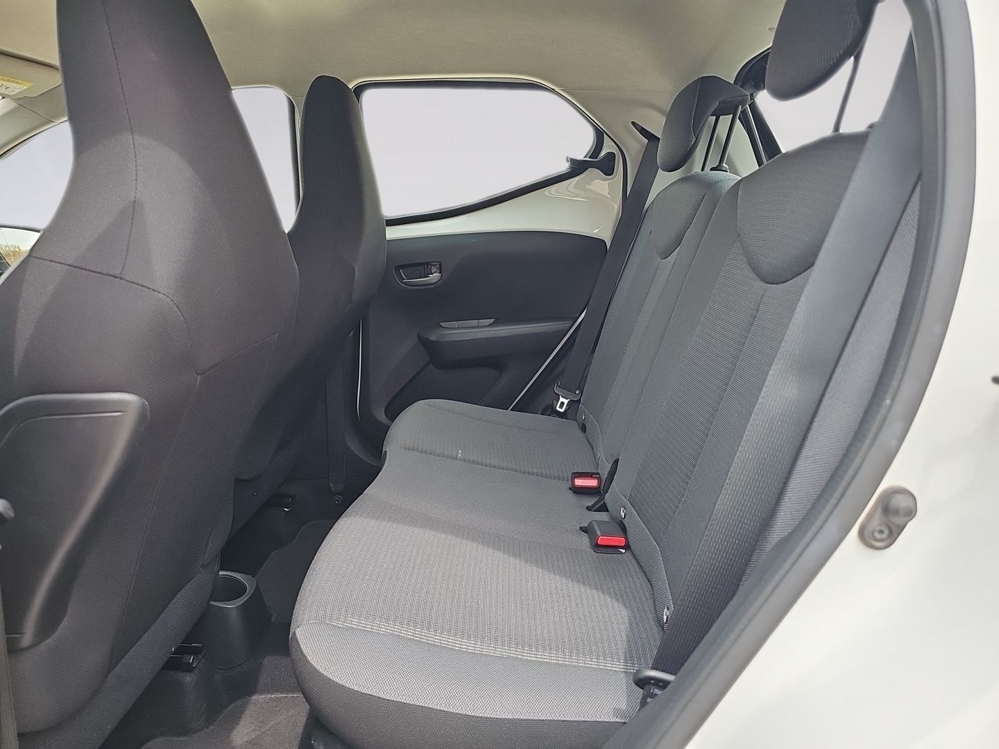 Toyota Aygo 1.0 70 x-play 53 kW (72 CV)