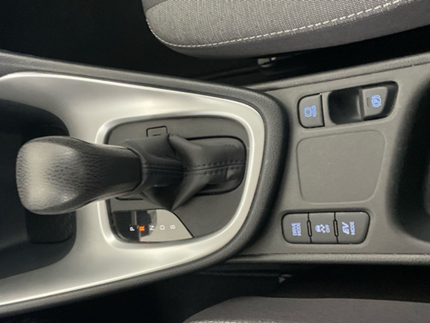 Toyota Yaris 120H Active Tech 85 kW (116 CV)