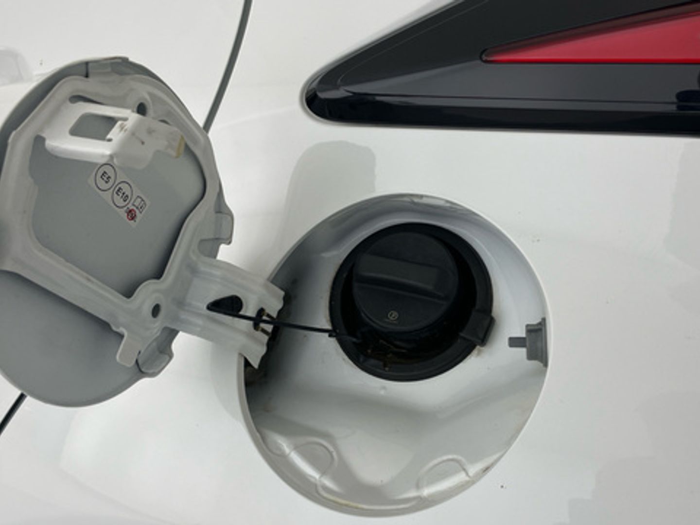 Toyota Yaris 120H Active Tech 85 kW (116 CV)