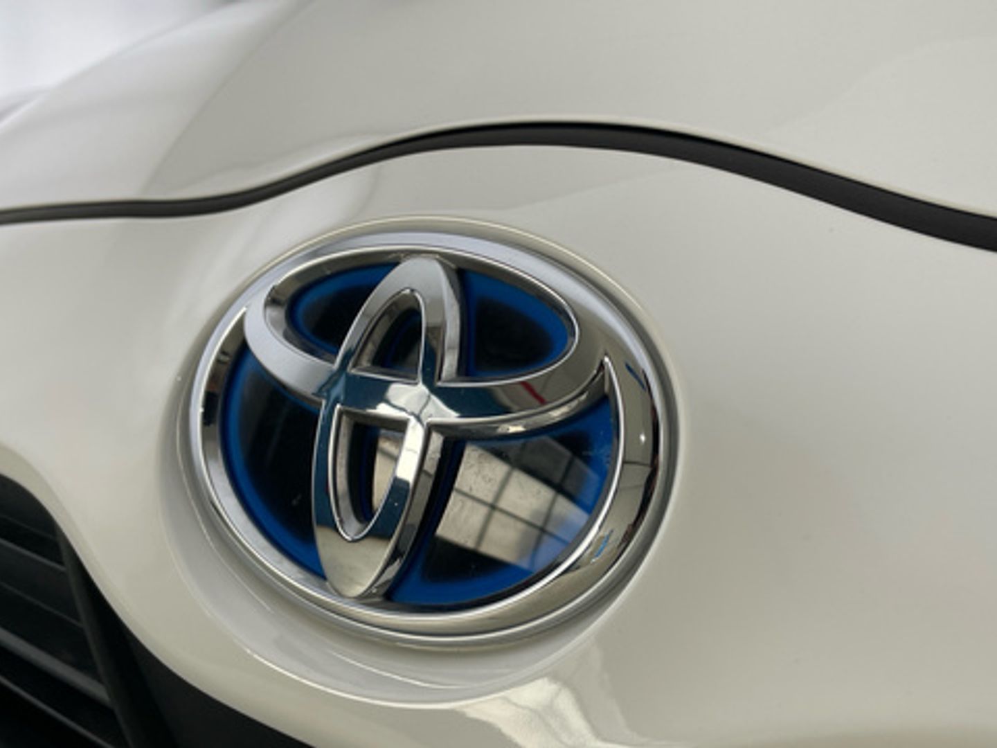 Toyota Yaris 120H Active Tech 85 kW (116 CV)