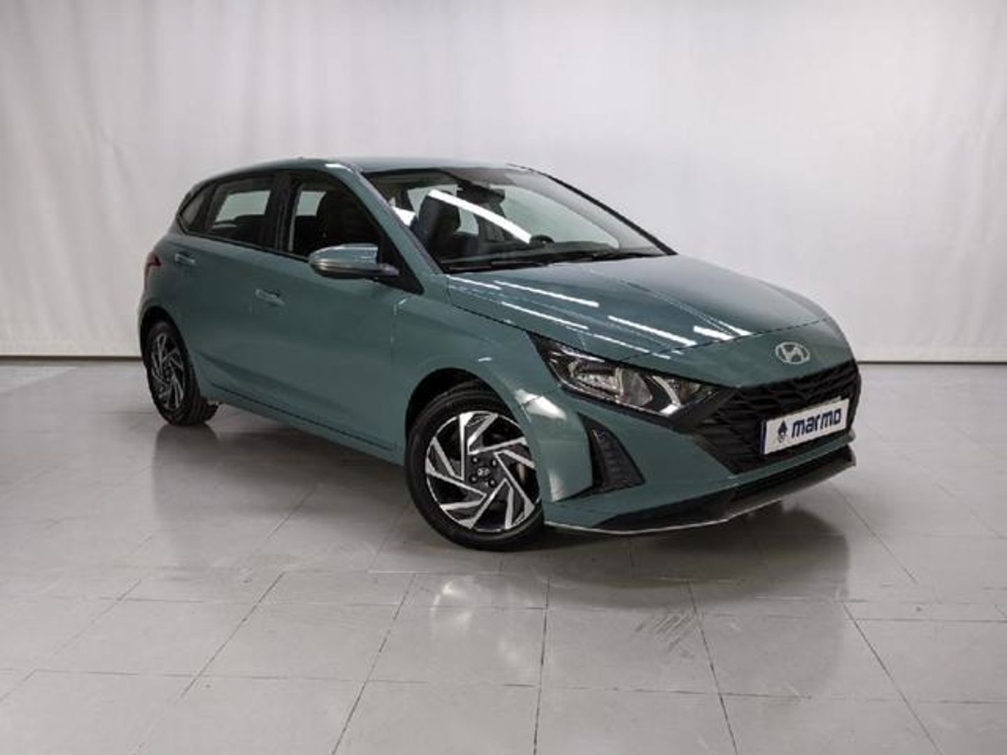 Hyundai i20 1.2 MPI Klass 62 kW (84 CV) Verde Sedan