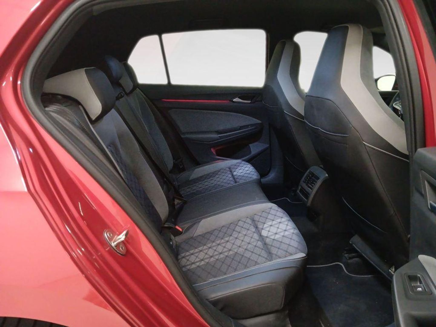 Volkswagen Golf R-Line 1.5 TSI 96 kW (130 CV)