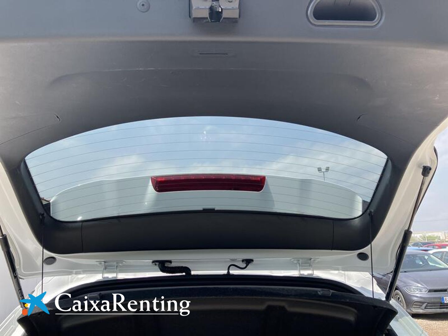 Hyundai Kona 1.6 GDI HEV Style Sky DCT 104 kW (141 CV)