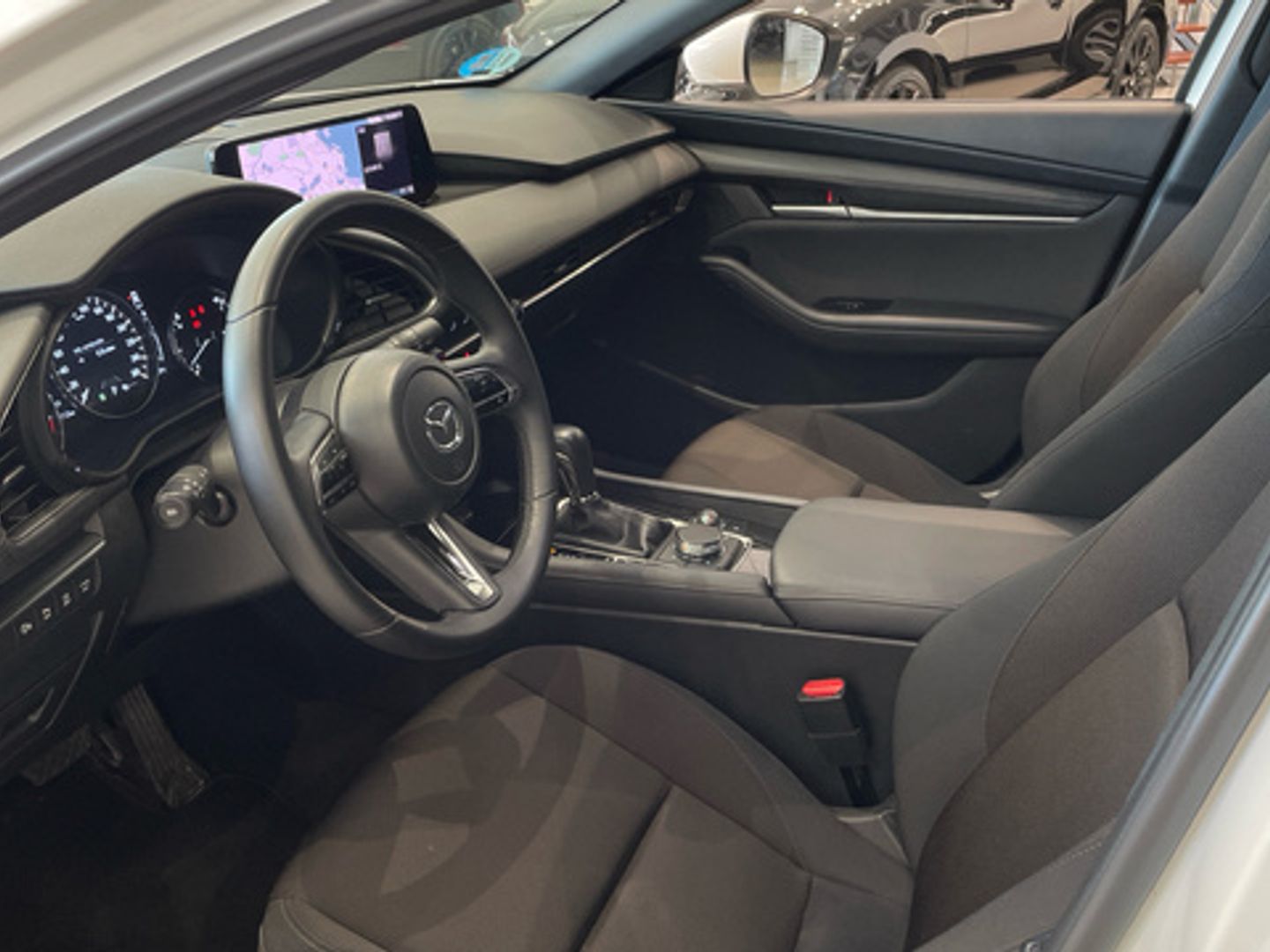 Mazda Mazda 3 2.0 e-SKYACTIV-G Prime-Line AT 89 kW (122 CV)