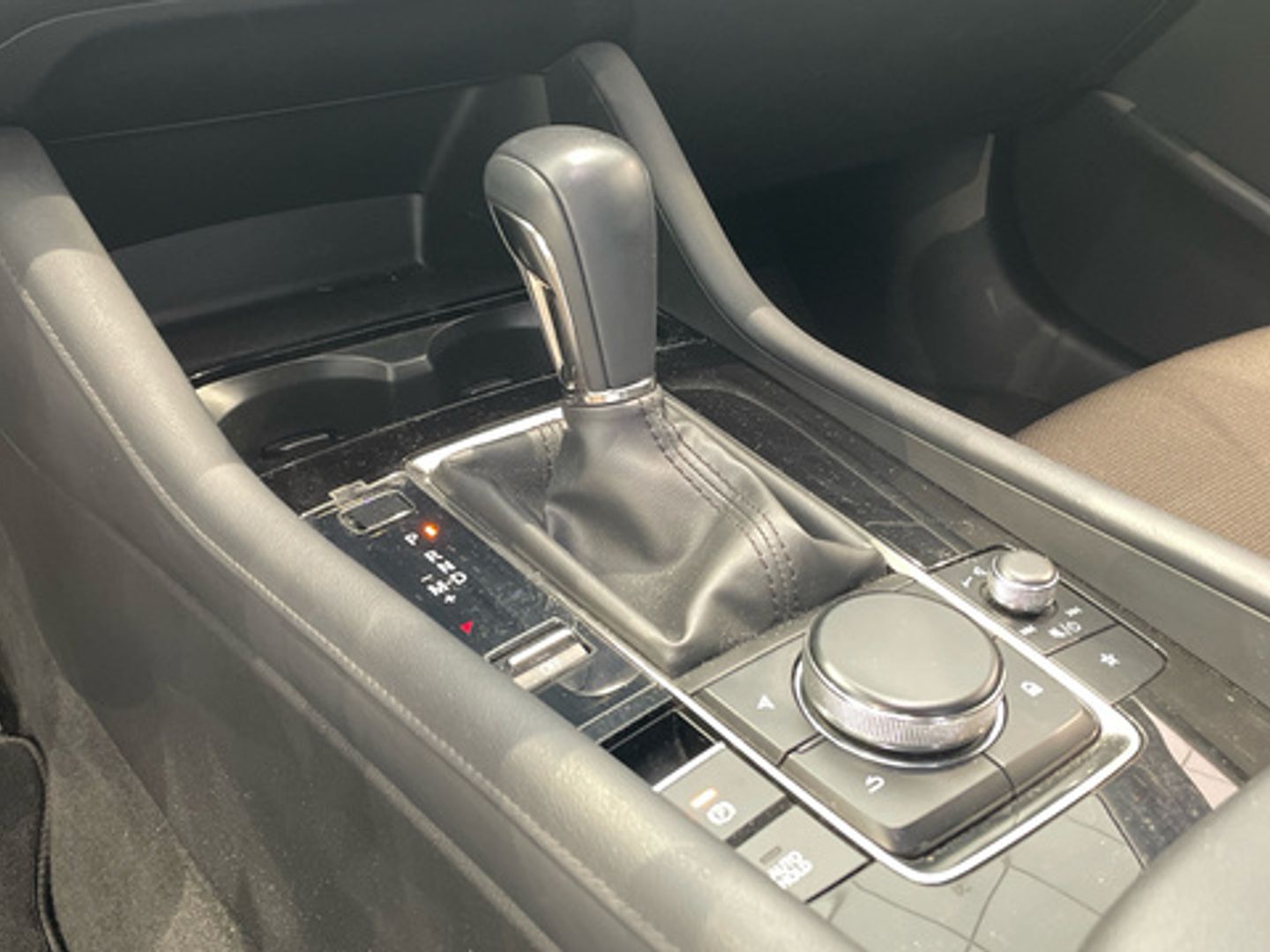 Mazda Mazda 3 2.0 e-SKYACTIV-G Prime-Line AT 89 kW (122 CV)
