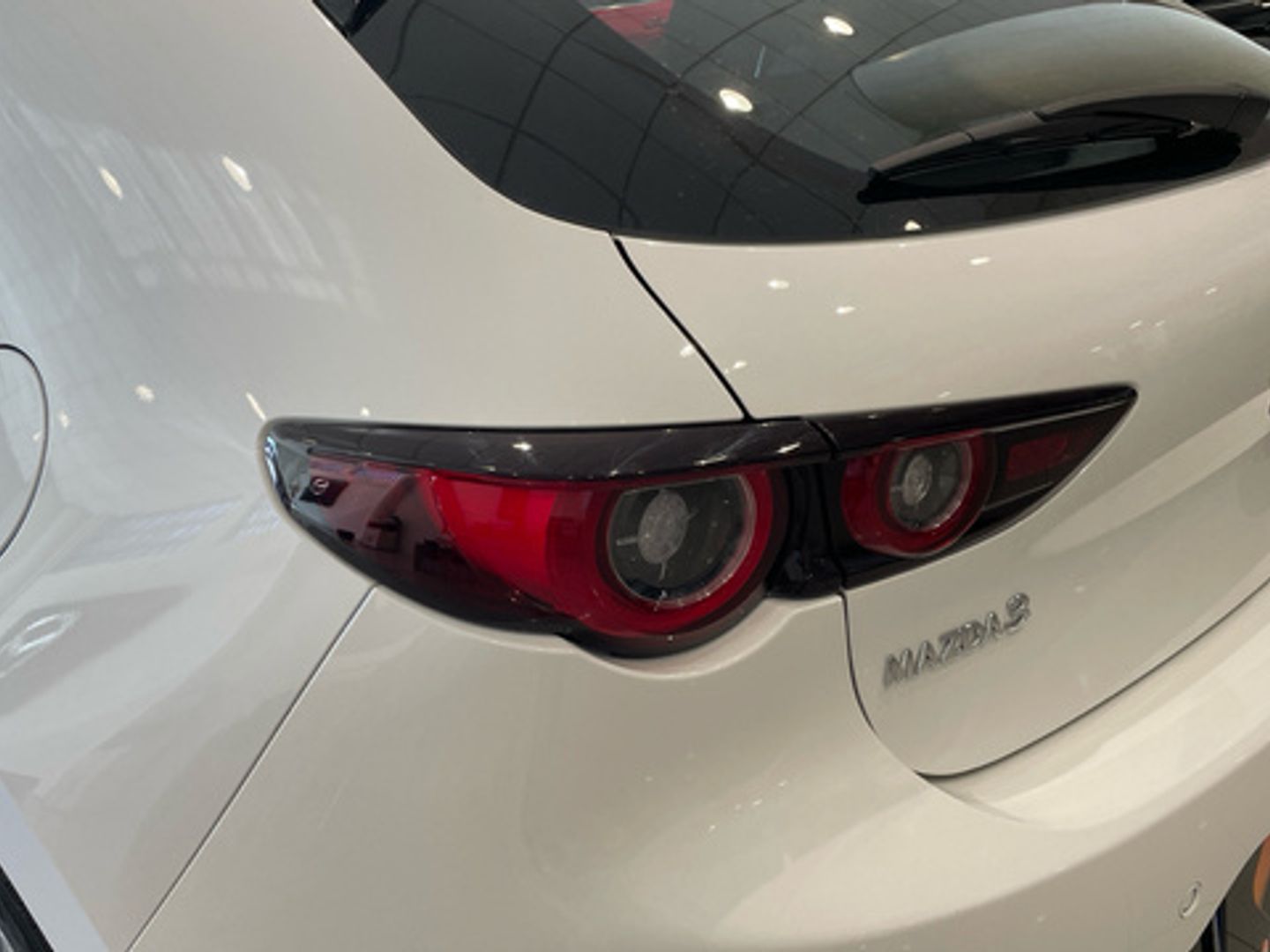 Mazda Mazda 3 2.0 e-SKYACTIV-G Prime-Line AT 89 kW (122 CV)