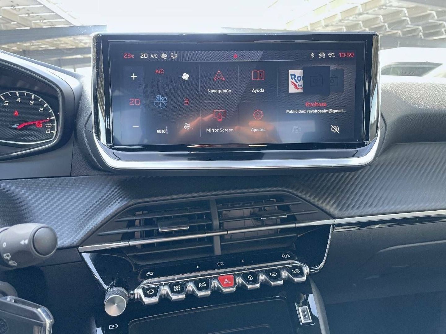Peugeot 2008 PureTech 100 S&S Active 75 kW (100 CV)