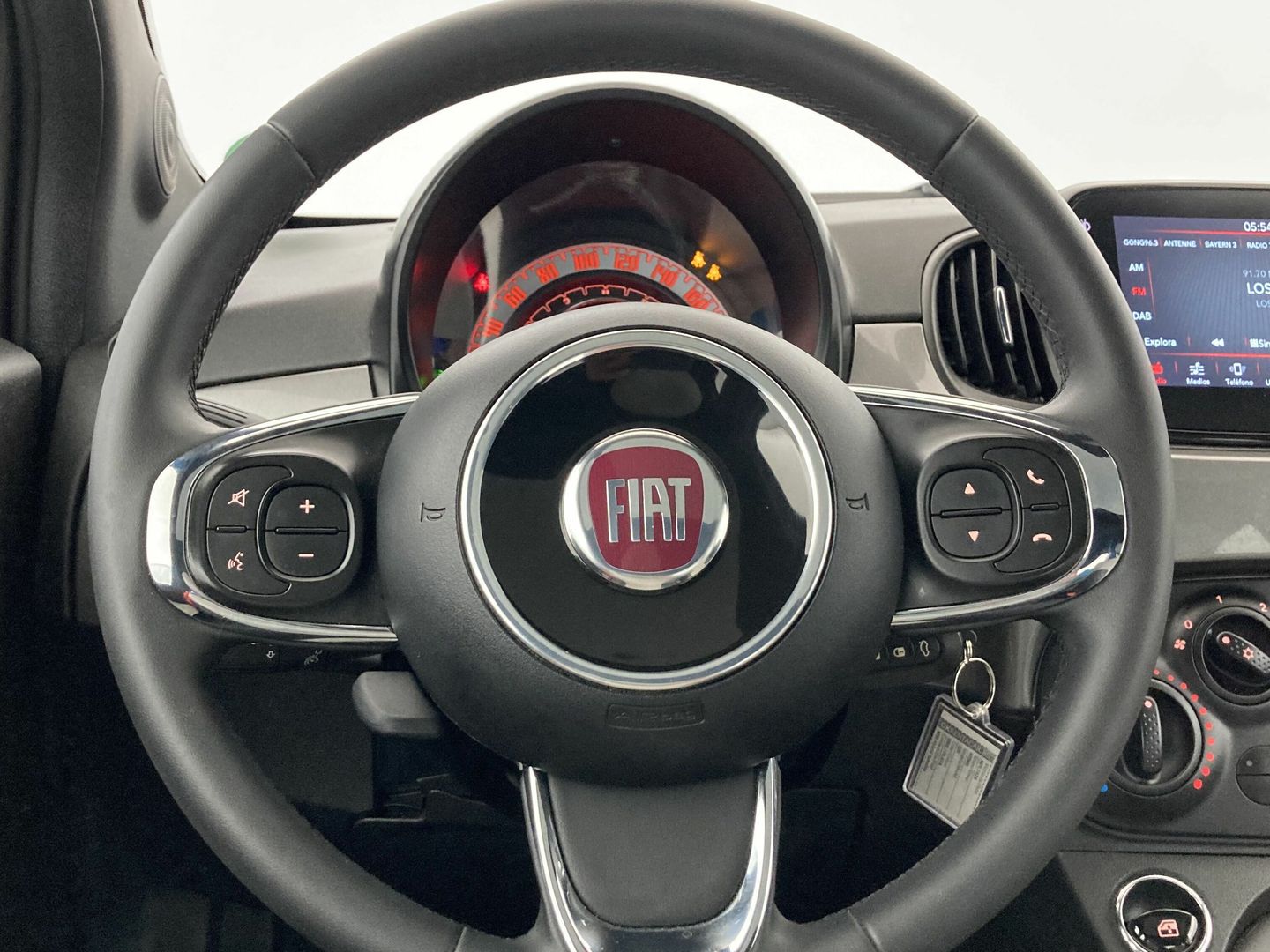 Fiat 500 1.0 Hybrid Dolcevita 51 kW (70 CV)