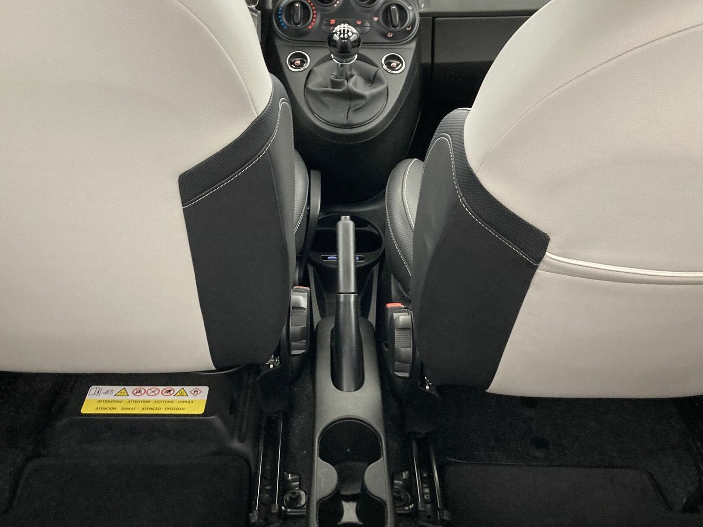 Fiat 500 1.0 Hybrid Dolcevita 51 kW (70 CV)