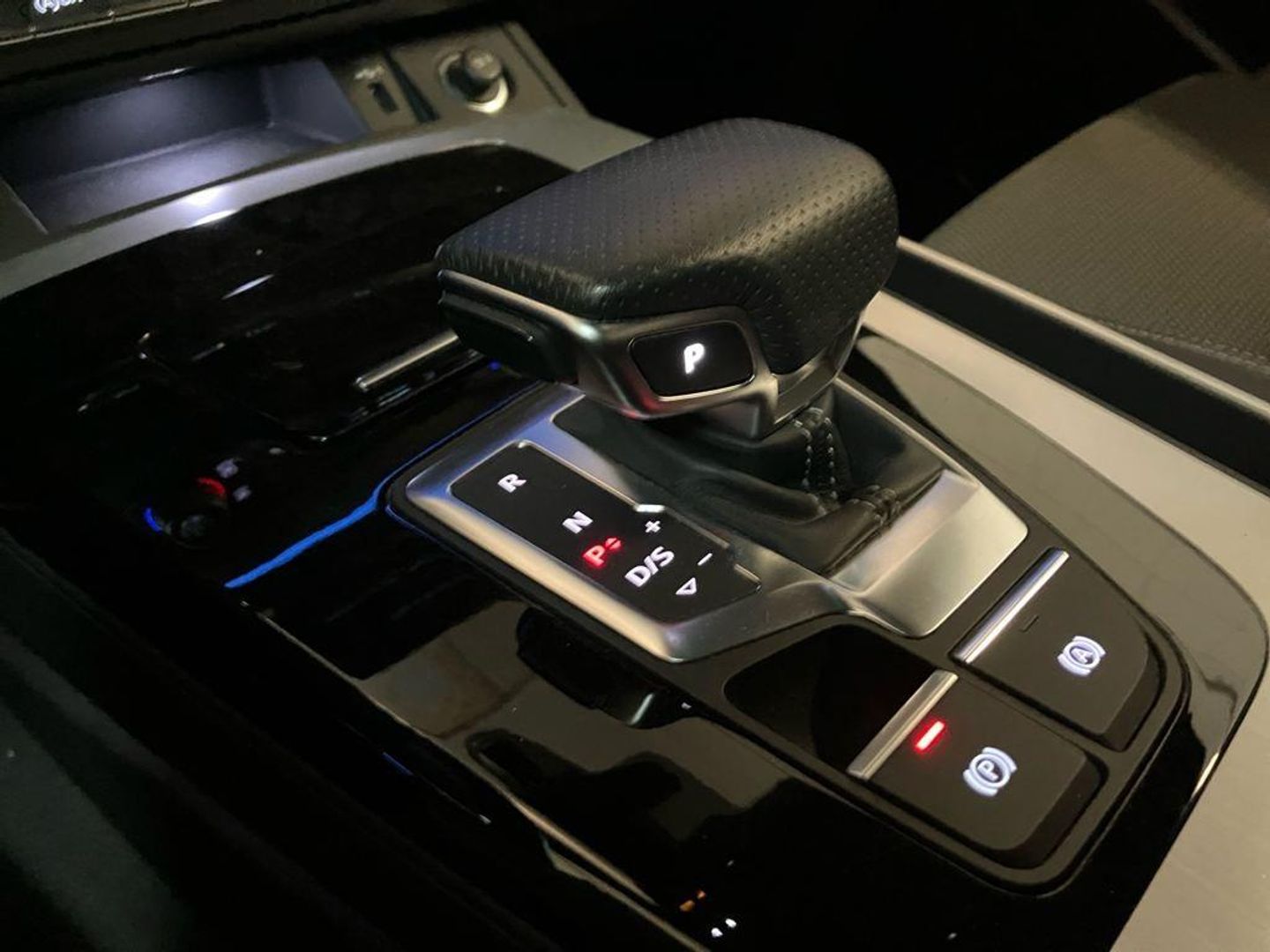 Audi Q5 Sportback Black line 40 TDI quattro-ultra 150 kW (204 CV) S tronic