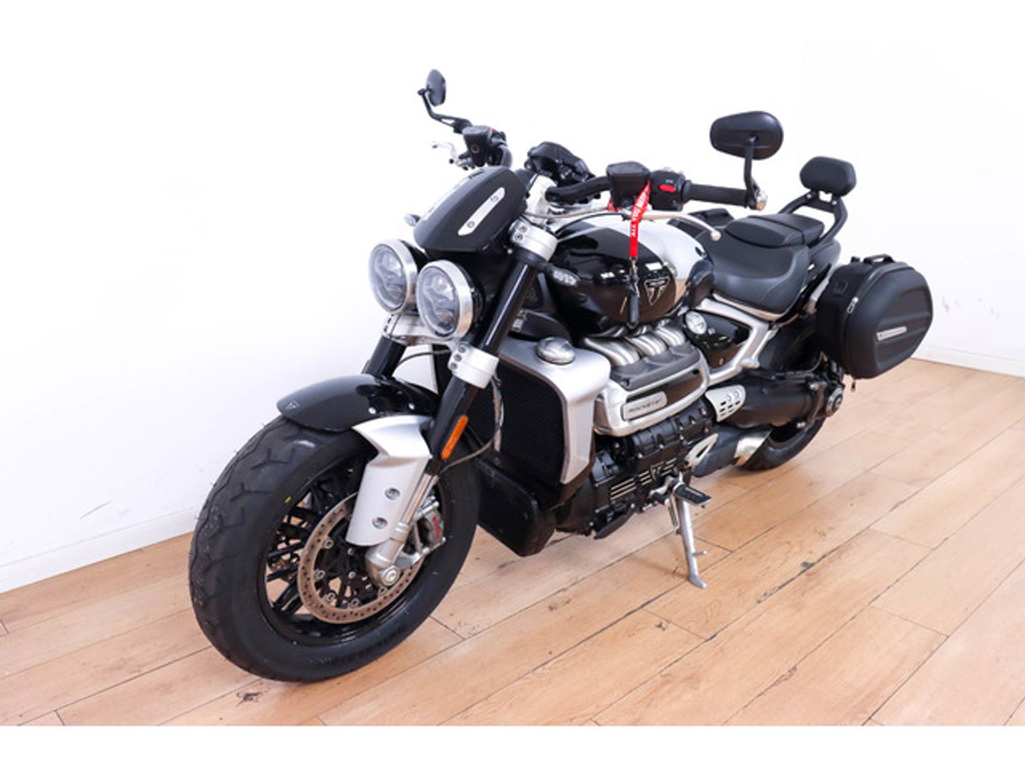 Triumph Rocket R Rocket 3 R Chrome