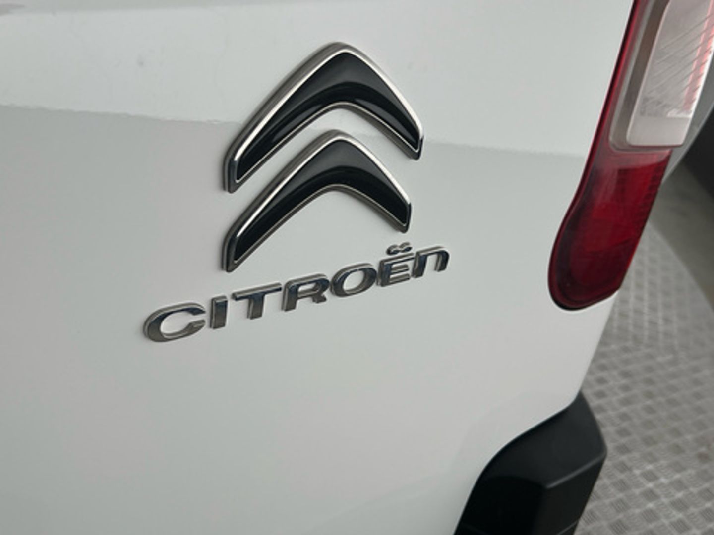 Citroen Berlingo Furgon BlueHDi 100 Talla M Control 75 kW (102 CV)