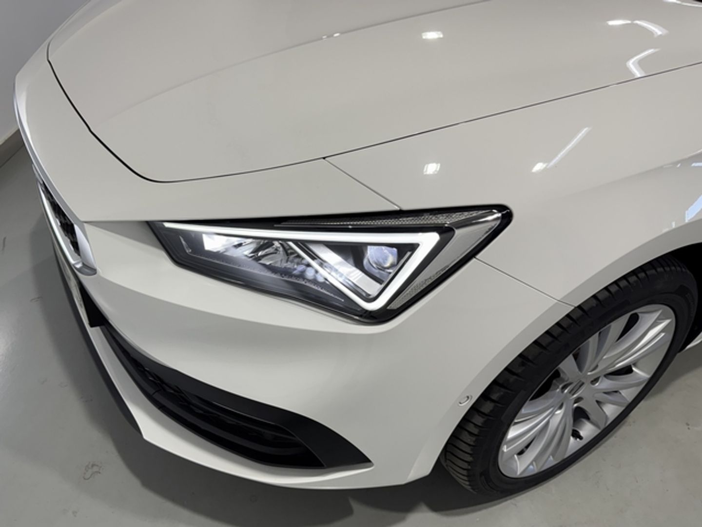 SEAT León 1.5 eTSI S&S Style Special Edition Vision DSG 110 kW (150 CV)
