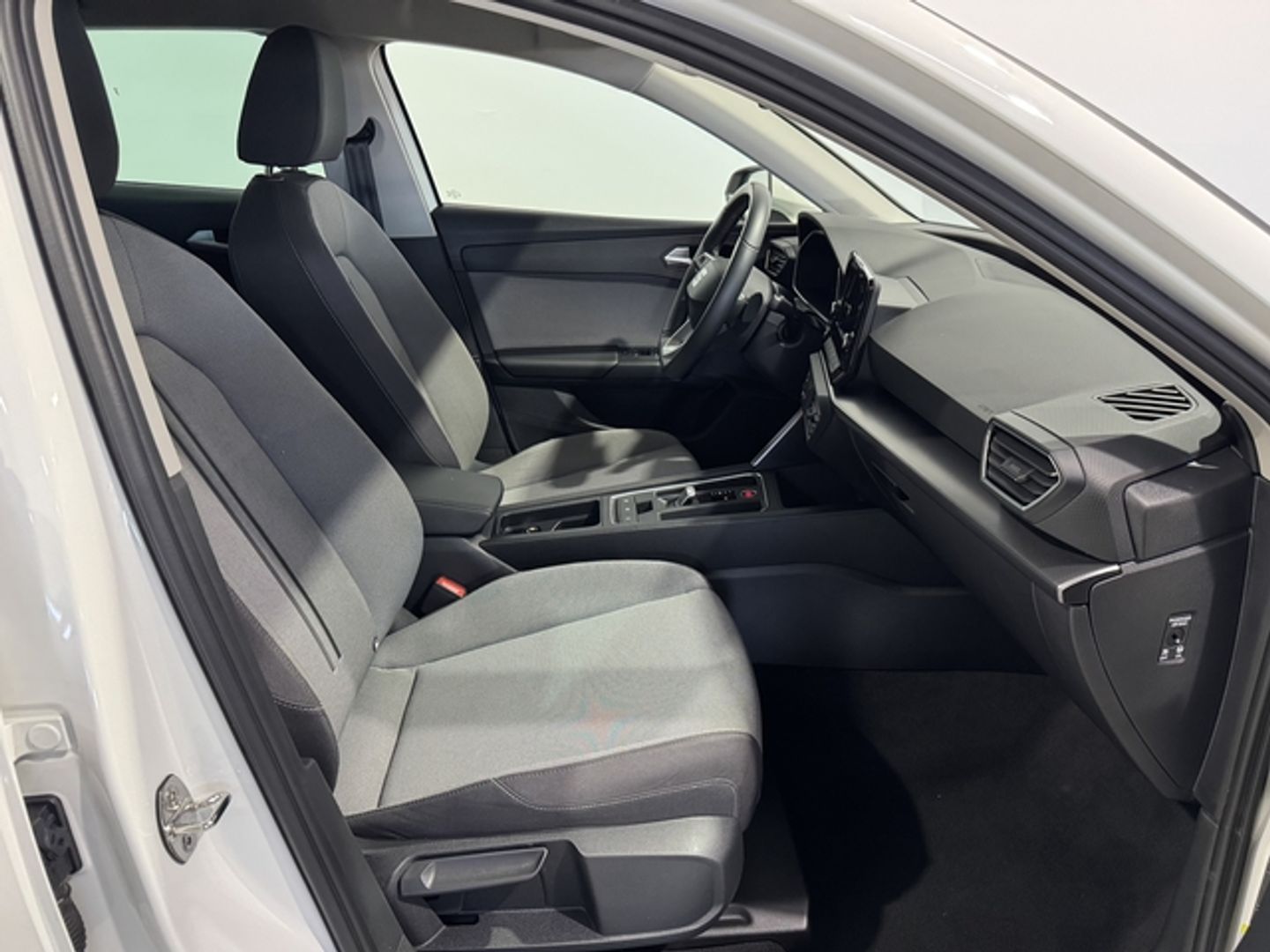 SEAT León 1.5 eTSI S&S Style Special Edition Vision DSG 110 kW (150 CV)