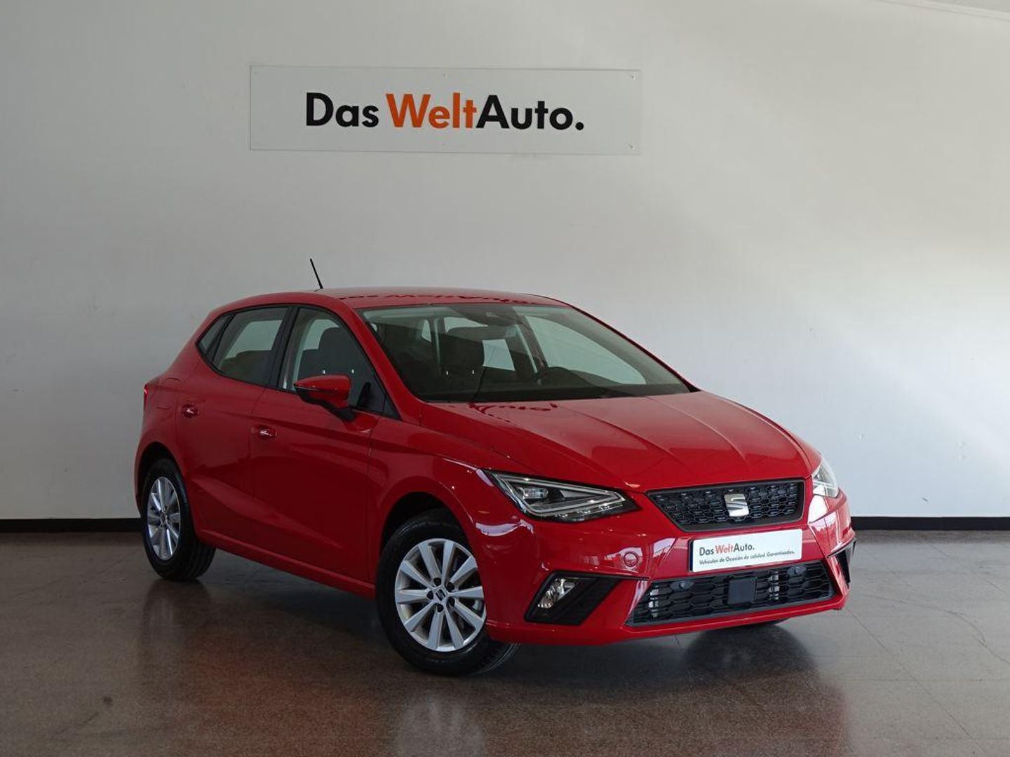 SEAT Ibiza 1.0 TSI Style Plus 81 kW (110 CV) Rojo Compact