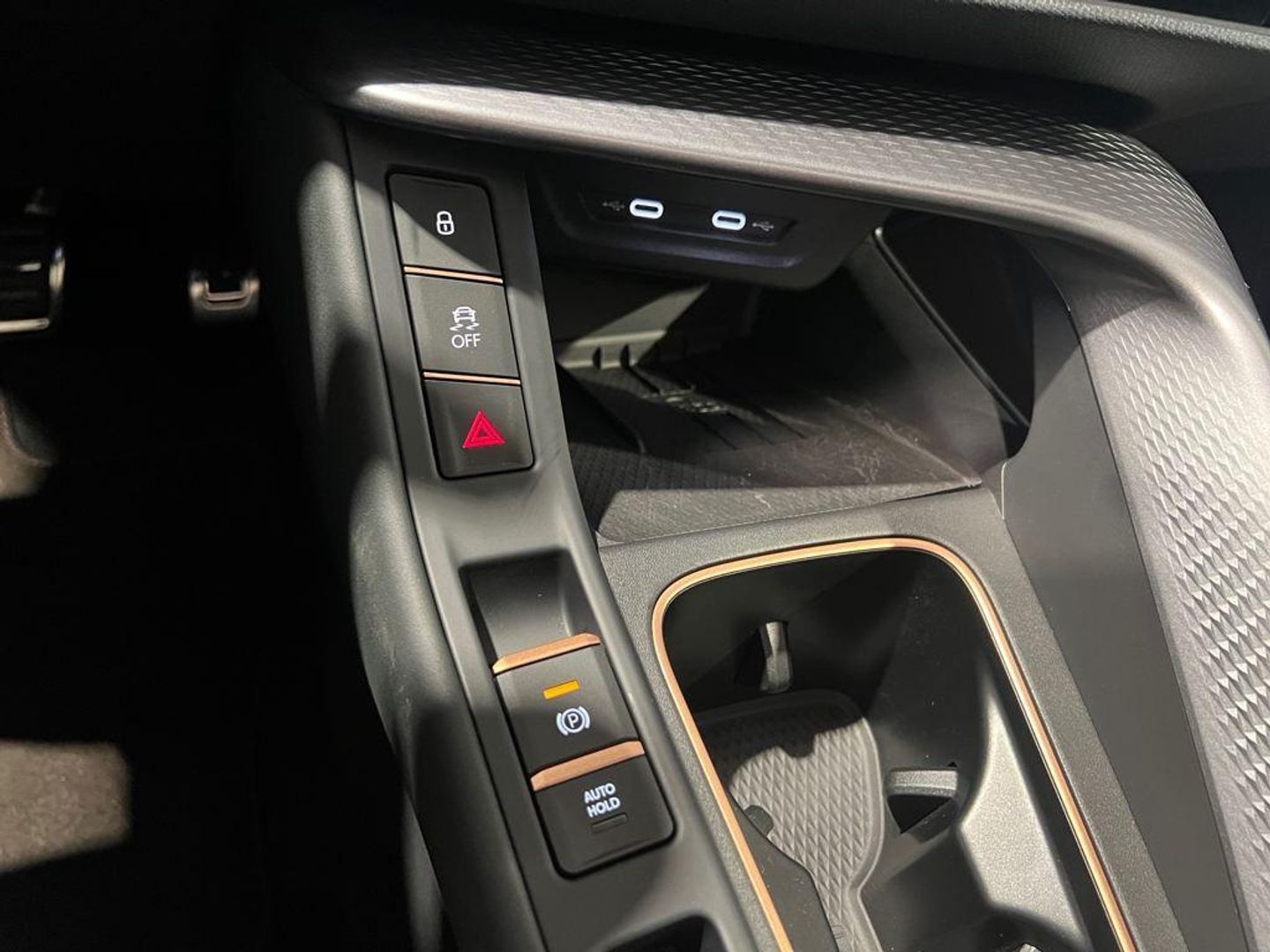 CUPRA Terramar 1.5 TSI e-Hybrid VZ DSG 200 kW (272 CV)