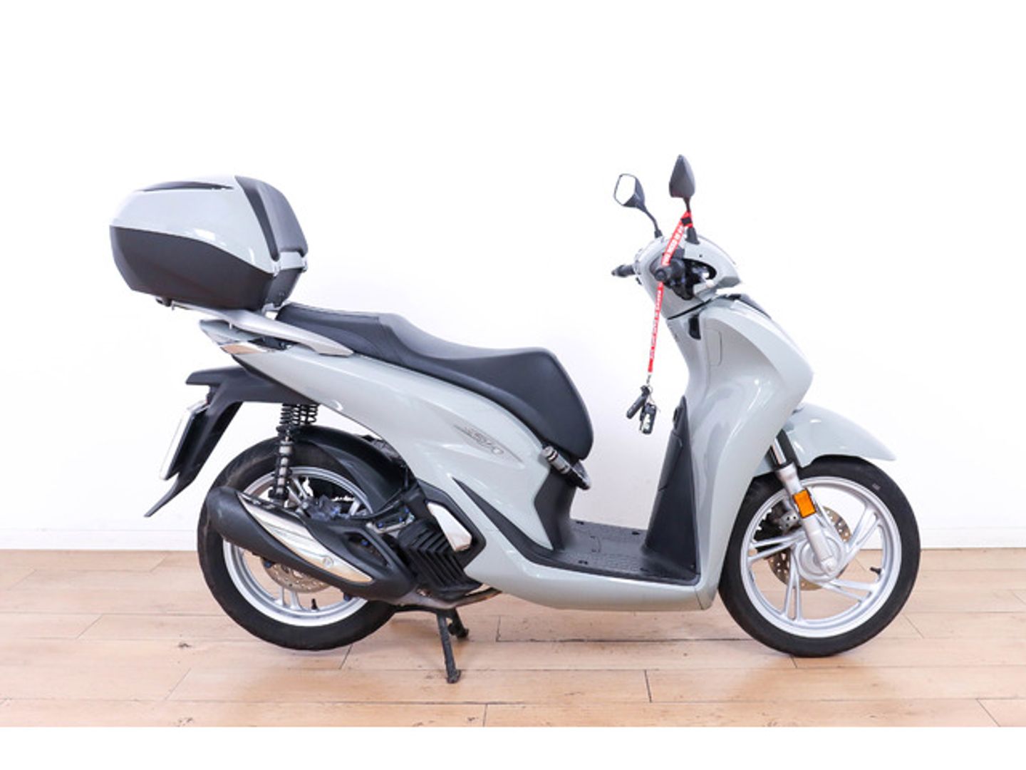Honda SH125i Gris Motorcycle