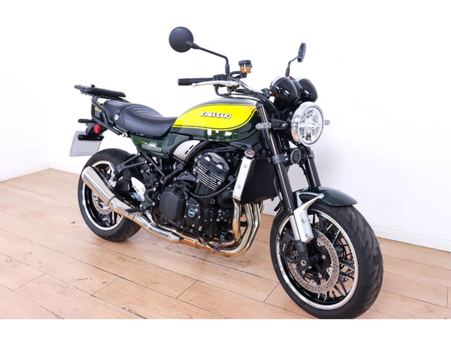 Kawasaki Z900RS