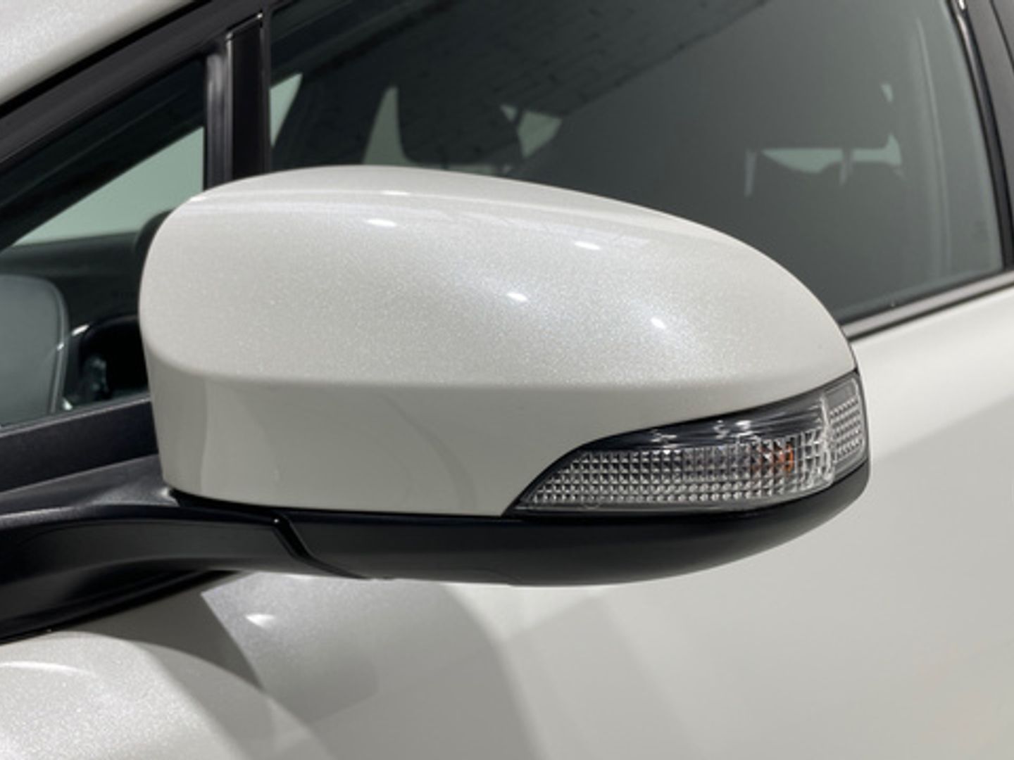 Toyota C-HR 180H Advance 135 kW (184 CV)