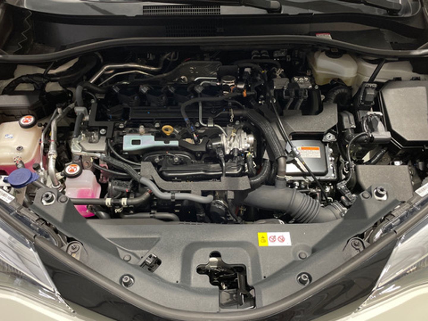 Toyota C-HR 180H Advance 135 kW (184 CV)