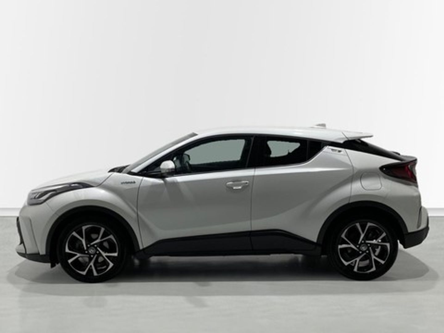 Toyota C-HR 180H Advance 135 kW (184 CV)