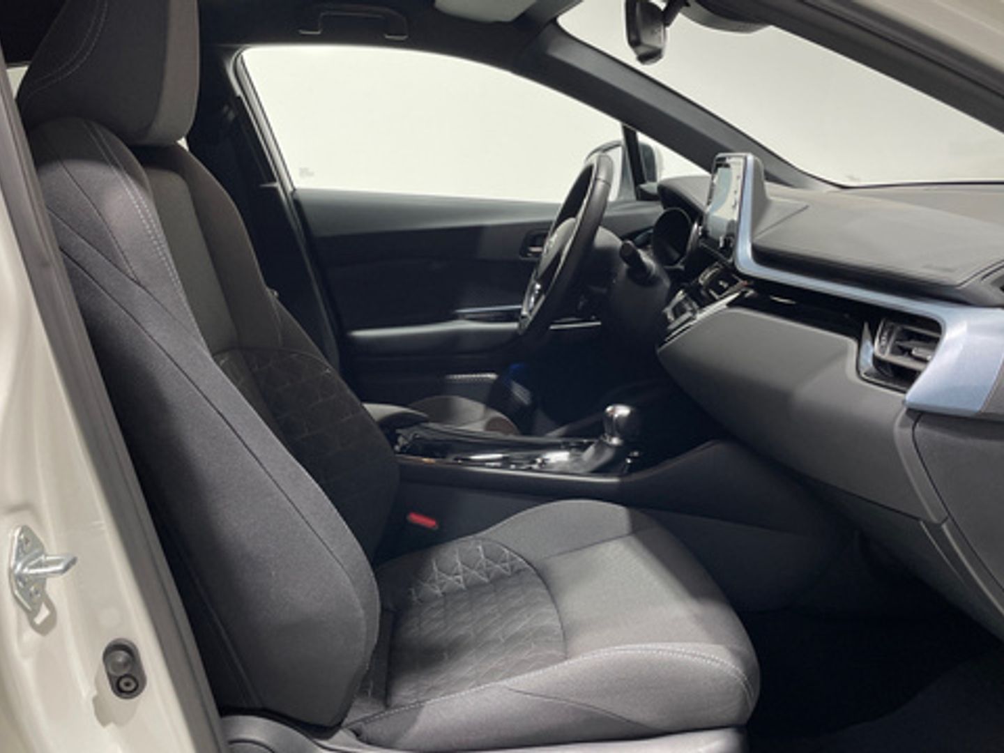 Toyota C-HR 180H Advance 135 kW (184 CV)