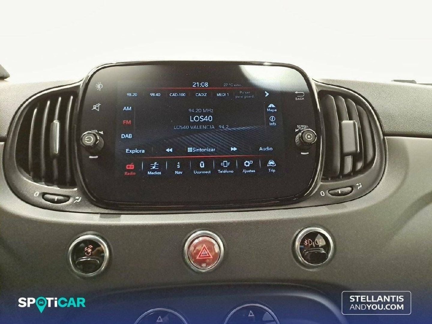 Abarth 500 1.4 16v T-Jet 695 132 kW (180 CV)