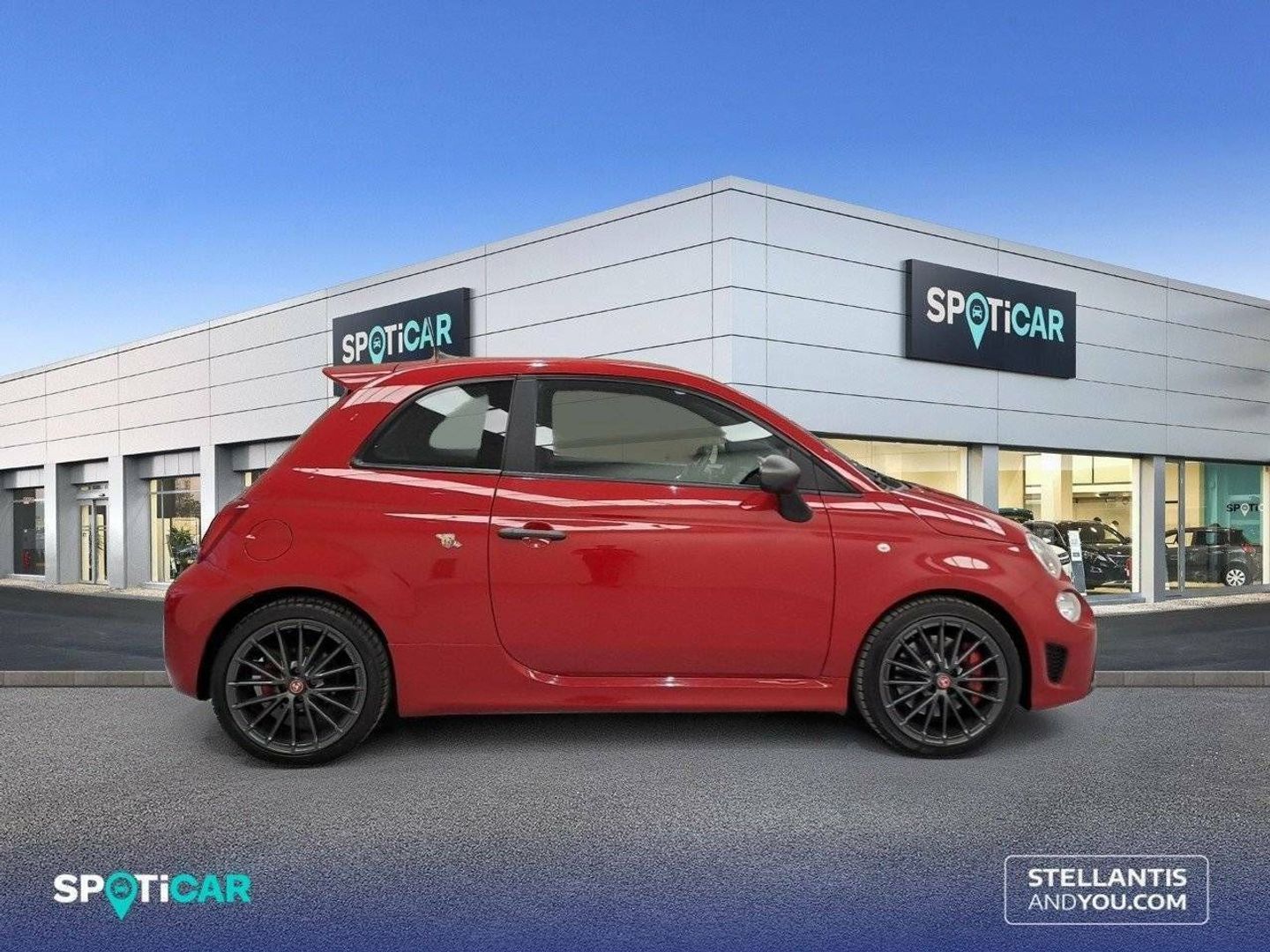 Abarth 500 1.4 16v T-Jet 695 132 kW (180 CV)