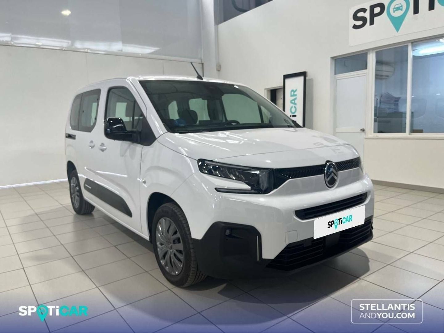 Citroen ë-Berlingo Talla M Plus 50 kWh 100 kW (136 CV)
