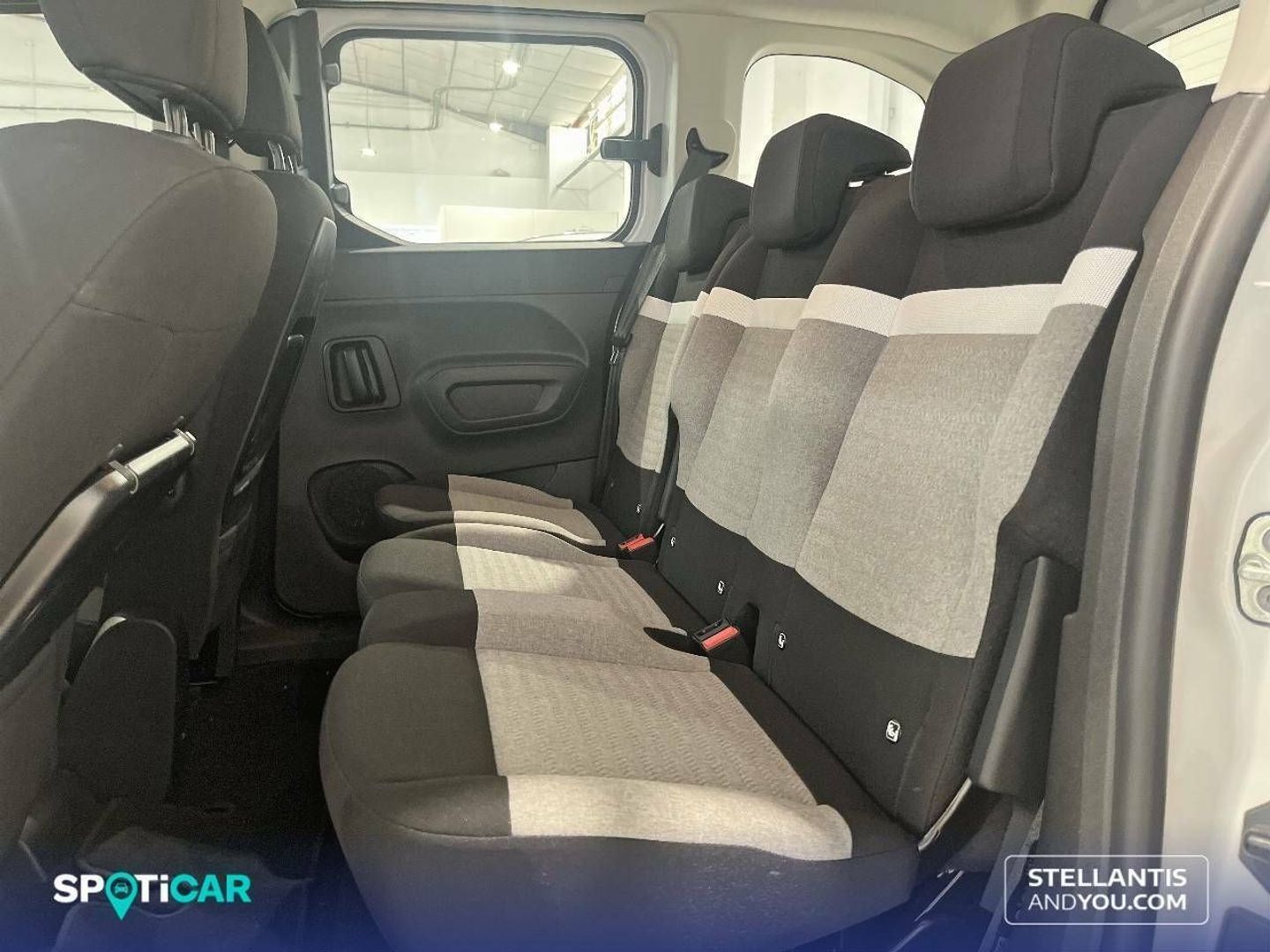 Citroen ë-Berlingo Talla M Plus 50 kWh 100 kW (136 CV)