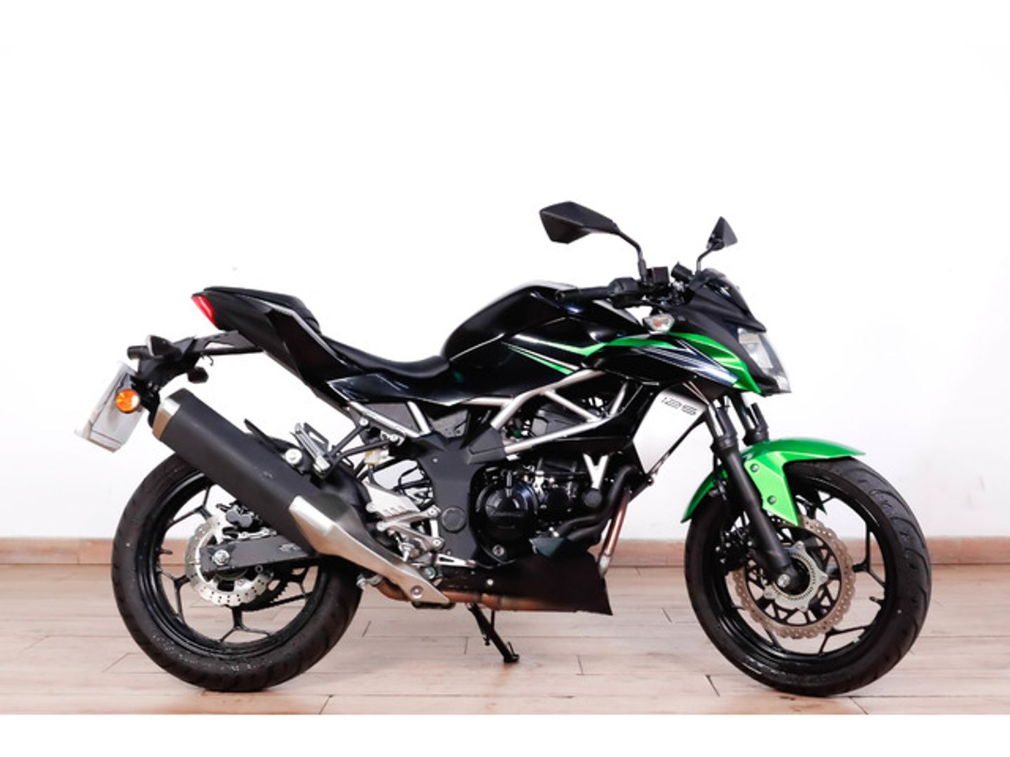 KAWASAKI Z 125 Negro Motorcycle
