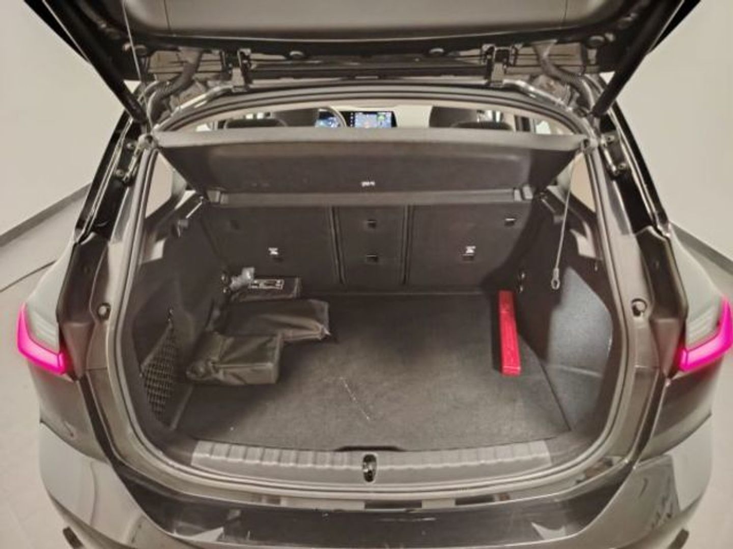 BMW Serie 2 218i Active Tourer 100 kW (136 CV)