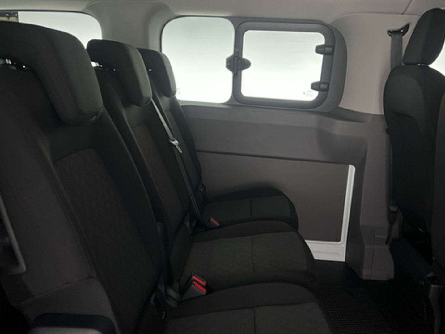 Volkswagen Transporter Kombi Batalla Corta 2.0 TDI 81 kW (110 CV) Blanco Industrial
