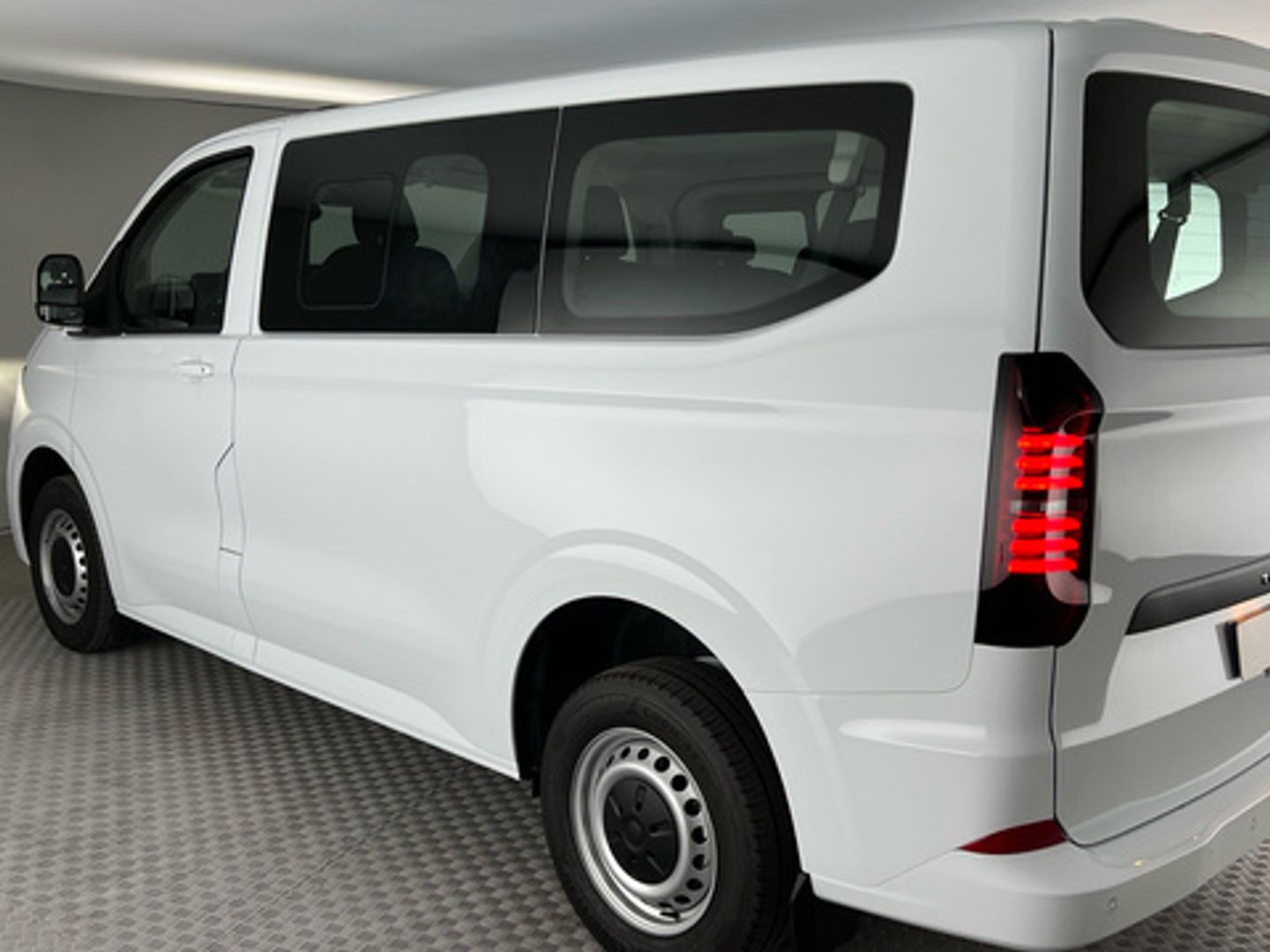Volkswagen Transporter Kombi Batalla Corta 2.0 TDI 81 kW (110 CV) Blanco Industrial